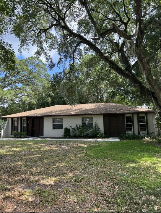 2123 King Ave in Lakeland, FL - Building Photo