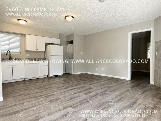 2460 E Willamette Ave in Colorado Springs, CO - Building Photo - Building Photo