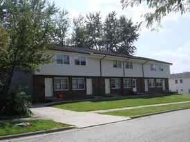 705 N Golfcrest Rd Apartments