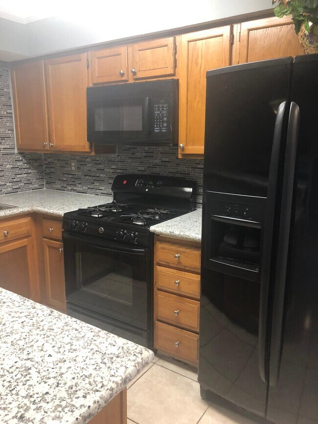 12242 W Village Dr, Unit E photo'