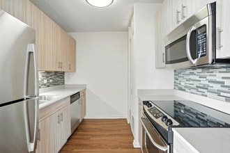 498 N Kingsbury St in Chicago, IL - Foto de edificio - Building Photo