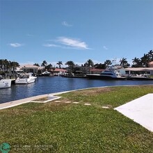4400 NE 24th Terrace in Lighthouse Point, FL - Building Photo - Building Photo