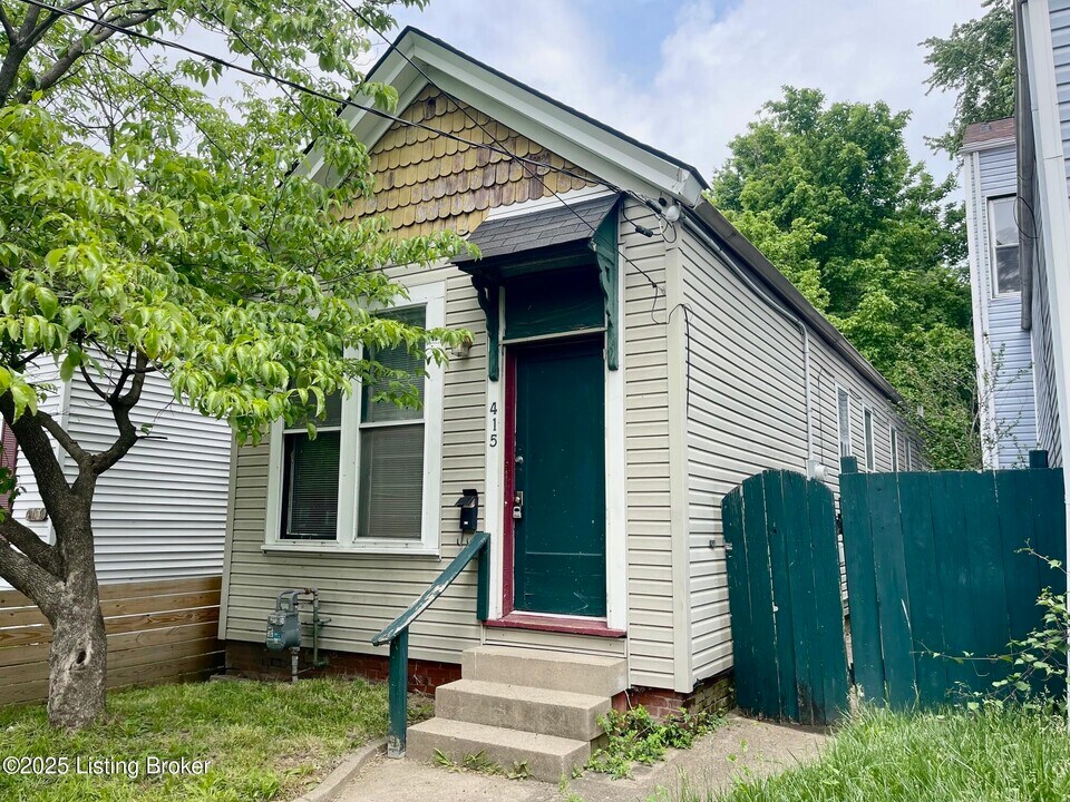 415 W Ormsby Ave in Louisville, KY - Building Photo