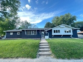 2504 20th Ave N in Fort Dodge, IA - Building Photo