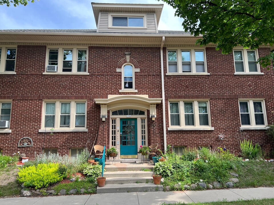 5702 W Galena St in Milwaukee, WI - Building Photo