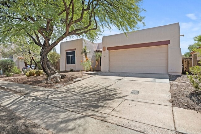 730 N Northern Vista Pl in Tucson, AZ - Building Photo - Building Photo
