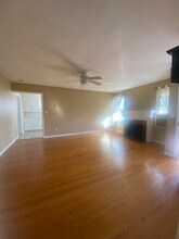 409 E Puente St in Covina, CA - Building Photo - Building Photo