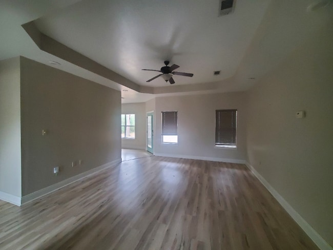 1061 Gage Dr in Deridder, LA - Building Photo - Building Photo