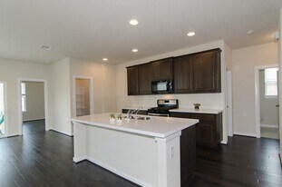 6056 Urbano Bnd in Round Rock, TX - Building Photo