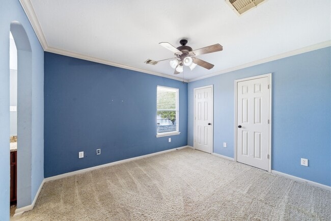 property at 6302 Pepper Hollow Ln