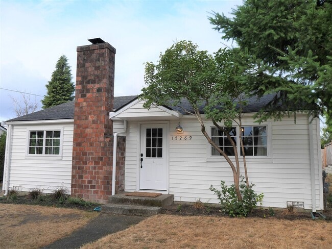 property at 15269 8th Ave NE