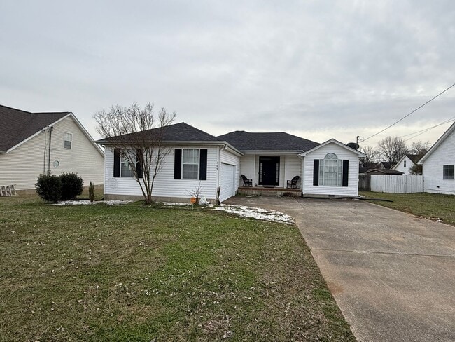 409 Britt Ln in La Vergne, TN - Building Photo - Building Photo