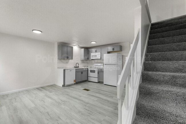 1812 S Cleveland Ave in Sioux Falls, SD - Building Photo - Building Photo