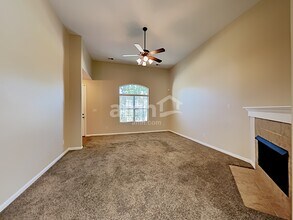 7411 Appling Rain Dr in Cordova, TN - Building Photo - Building Photo