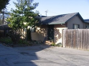 2600 17th Ave in Santa Cruz, CA - Building Photo - Building Photo