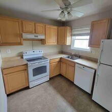 2156 Birch Dr in Lafayette Hill, PA - Building Photo - Building Photo