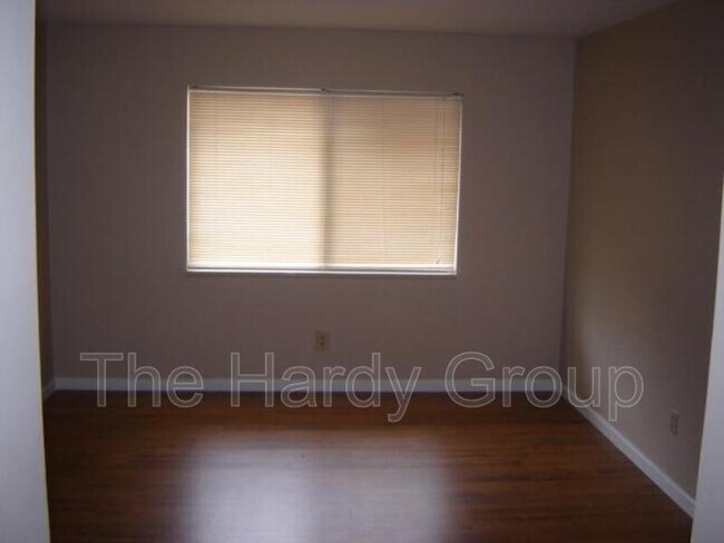 310 Spring St in Monteagle, TN - Building Photo - Building Photo