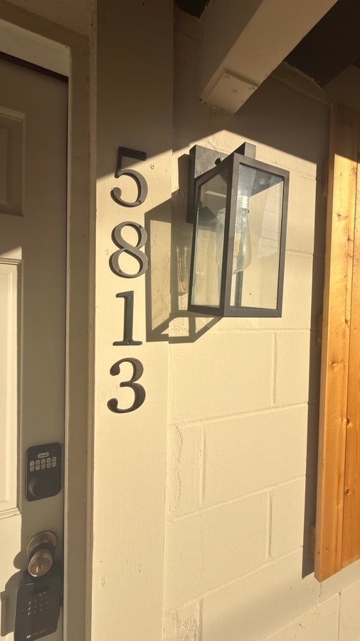 5813 Tampico Rd in Jacksonville, FL - Building Photo - Building Photo