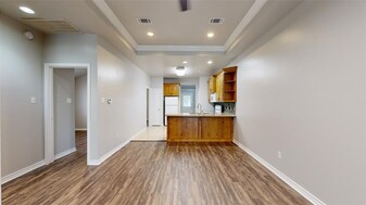 103 Winter Park, Unit A in College Station, TX - Building Photo - Building Photo