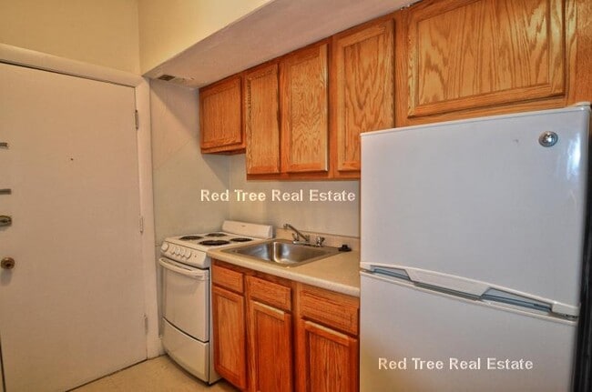 property at 33 Lancaster Terrace
