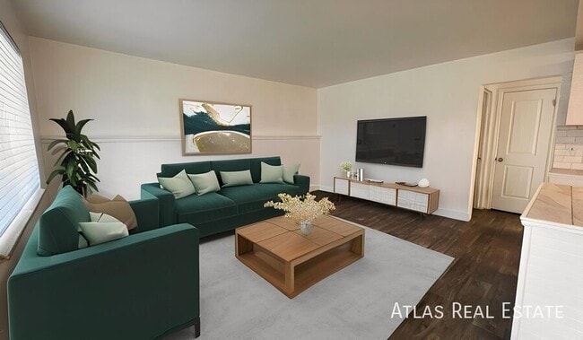 property at 132 W Ida Ave