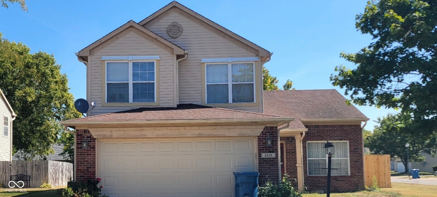 4519 Woodland Ct in Indianapolis, IN - Building Photo