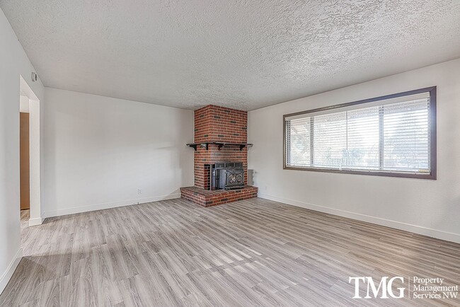 10800 NE 96th St in Vancouver, WA - Building Photo - Building Photo