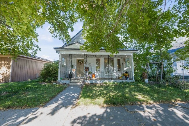 property at 721 N Water Ave