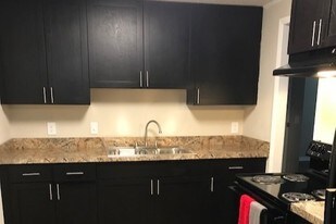 Kensington Cottages Apartments
