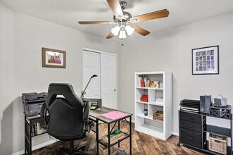 144 S Kingston St in Chandler, AZ - Building Photo - Building Photo