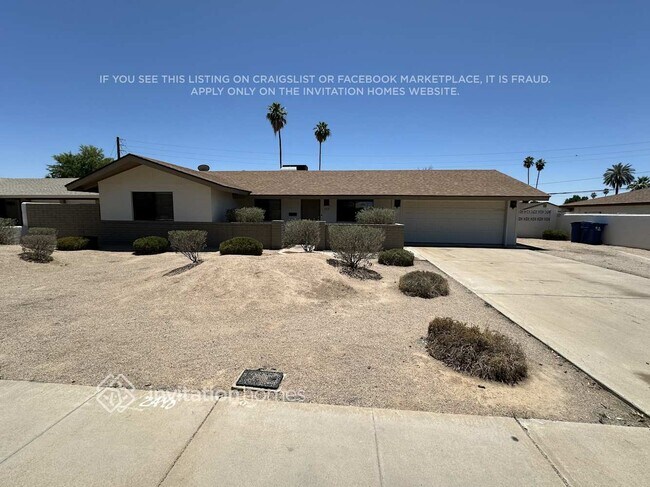 property at 1117 E Alameda Dr