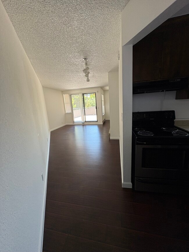 property at 1014 Pacific Ave