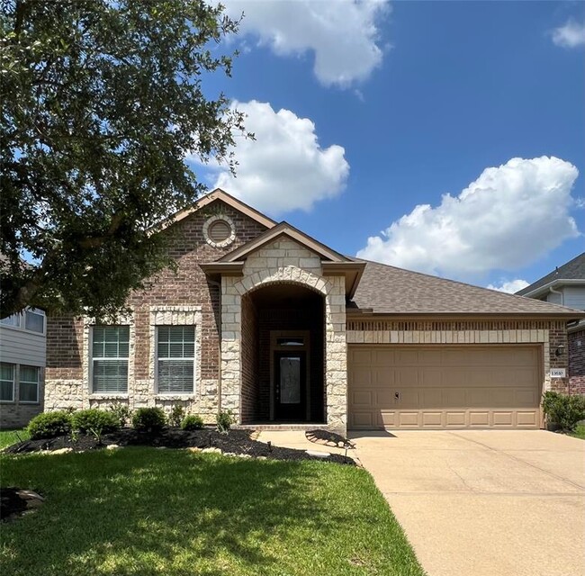 property at 13610 Northpointe Ridge Ln