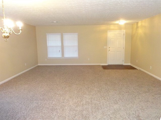574 Leaflet Ives Dr in Lawrenceville, GA - Building Photo - Building Photo