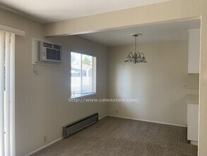 852 Apricot Ave in Campbell, CA - Building Photo - Building Photo