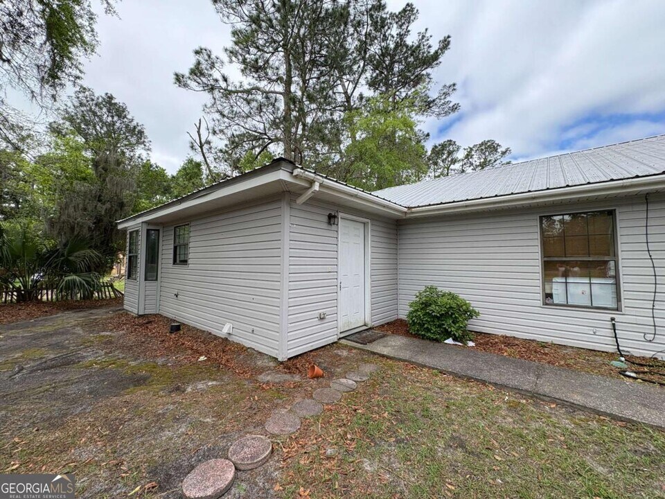 530 S Orange Edwards Blvd in Kingsland, GA - Building Photo