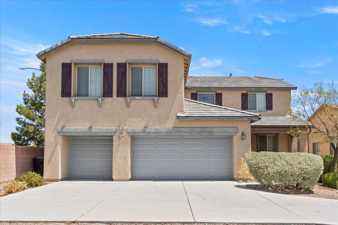 6740 Gallowgate Ct in North Las Vegas, NV - Building Photo