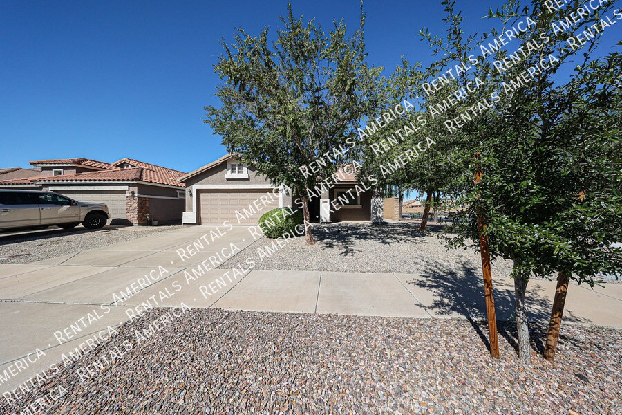 23516 S 223rd Ct in Queen Creek, AZ - Building Photo