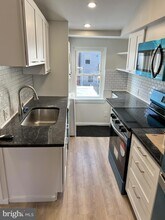 1528 E Susquehanna Ave in Philadelphia, PA - Building Photo - Building Photo