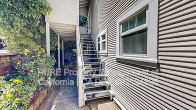 195 San Carlos Ave in Sausalito, CA - Building Photo - Building Photo