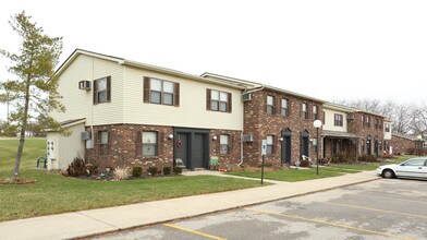 Marysville Green Apartments in Marysville, OH - Building Photo - Building Photo