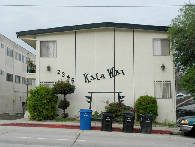 2345 Glendale Blvd in Los Angeles, CA - Foto de edificio - Building Photo