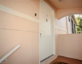 732 Woodshire Ln in Naples, FL - Building Photo - Building Photo