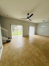 9096 Iron Oak Ave in Tampa, FL - Building Photo - Building Photo