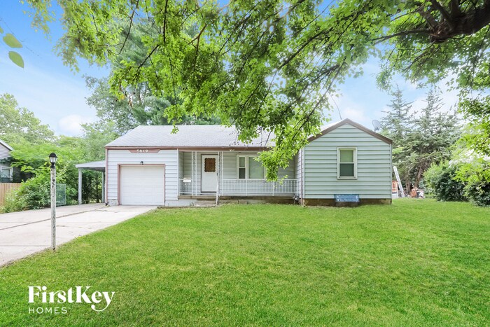 5819 Cedar Ave Photo