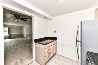 7621 Tremayne Pl in McLean, VA - Building Photo - Building Photo