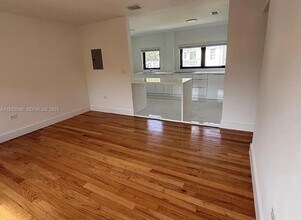 430 Malaga Ave in Coral Gables, FL - Building Photo - Building Photo