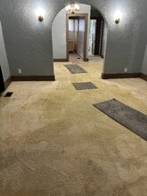310 E Moore St in Flint, MI - Building Photo - Building Photo
