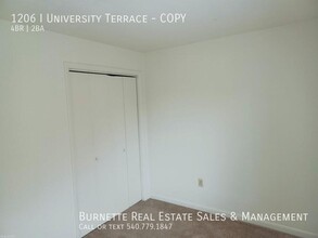 1206 University Terrace in Blacksburg, VA - Building Photo - Building Photo