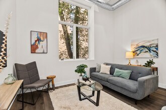 1453 Maple Ave in Evanston, IL - Building Photo - Building Photo